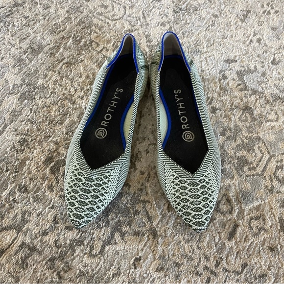 Rothy's Rare Python The Point Retired Flats Back White W7 Size 7 - Picture 6 of 6